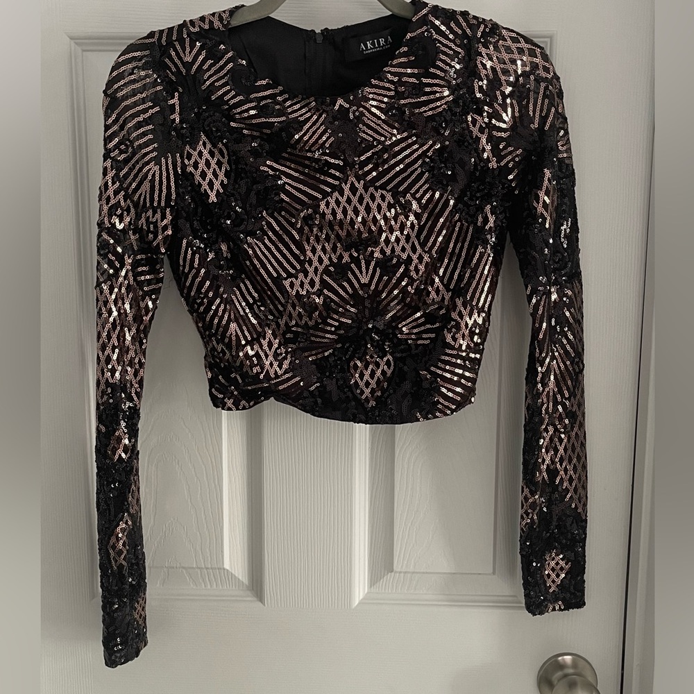 Black and Gold Sequin Long Sleeve Top